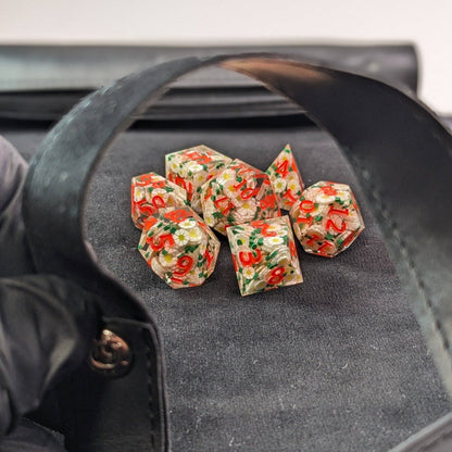 Sunshine Bloom - 7 Piece Luxury Dice Set - QuestChest