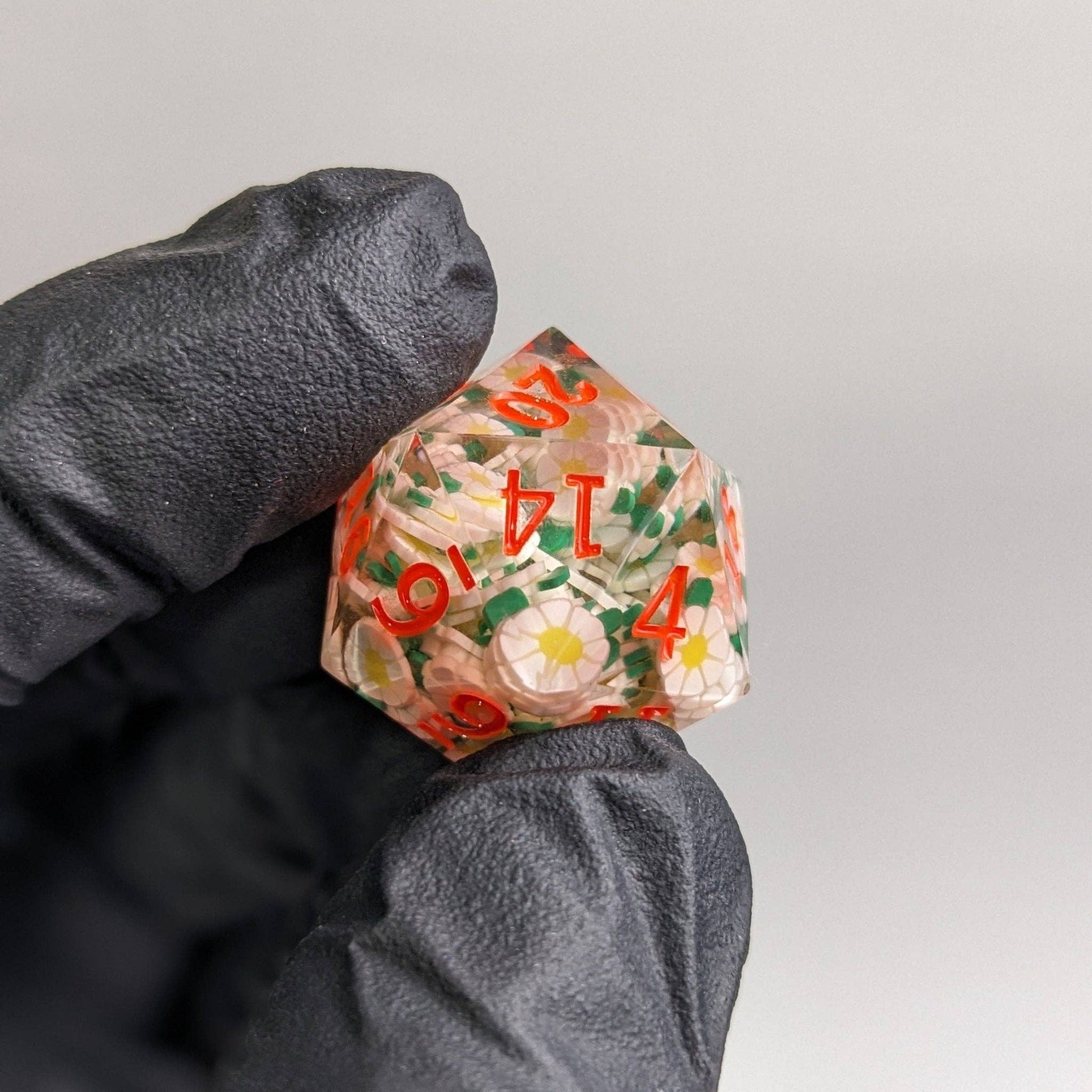 Sunshine Bloom - 7 Piece Luxury Dice Set - QuestChest